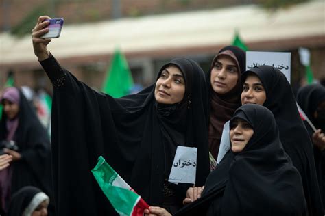 Free Iranian Porn .